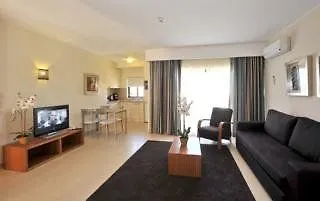 Vitors Village Apartmentos